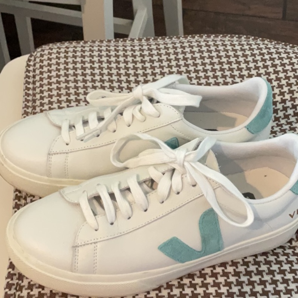 Veja Women's White and Teal Sneakers